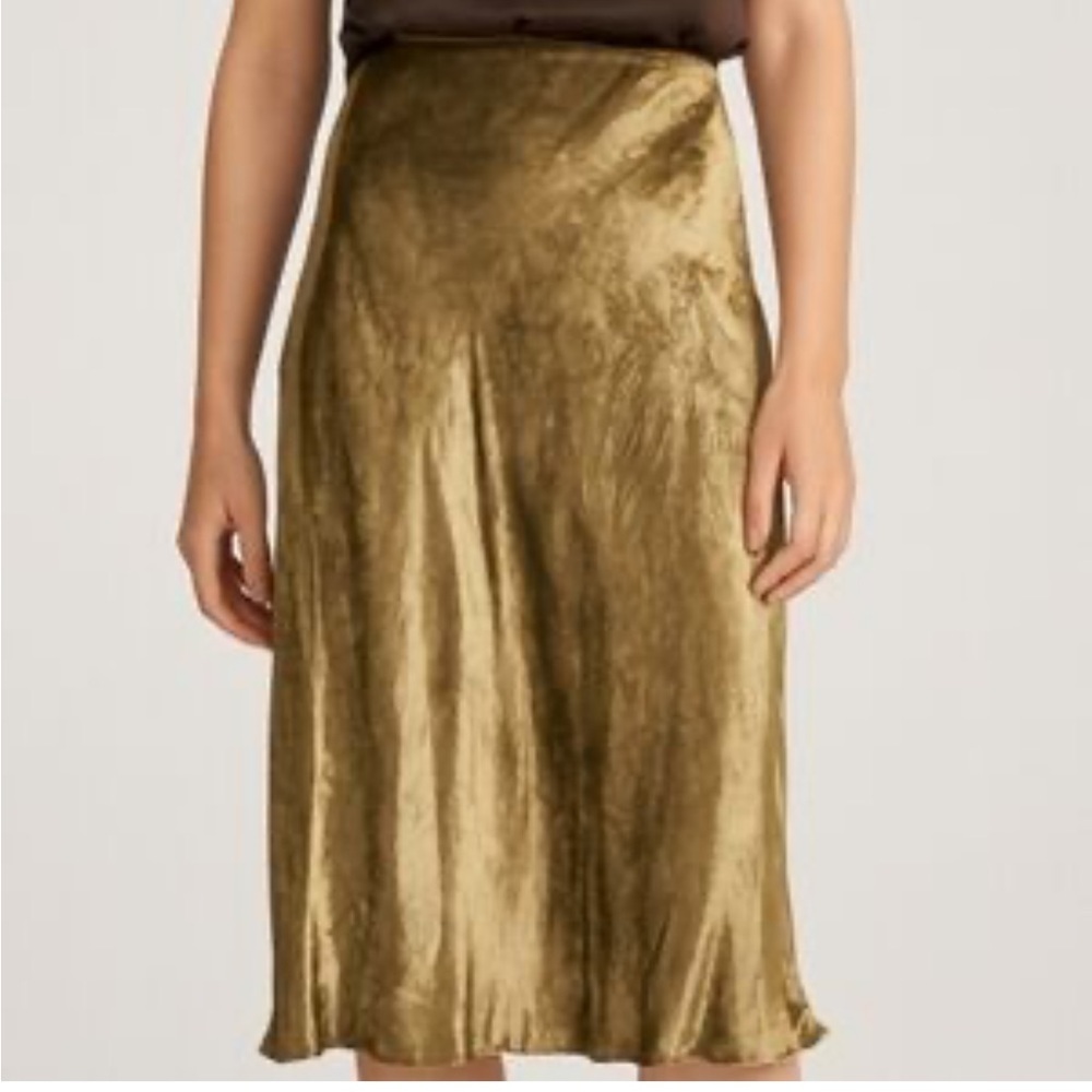 Vince Satin Midi Skirt Silk Velvet Gold Slip On Mid Weight Fall Designer XS NEW